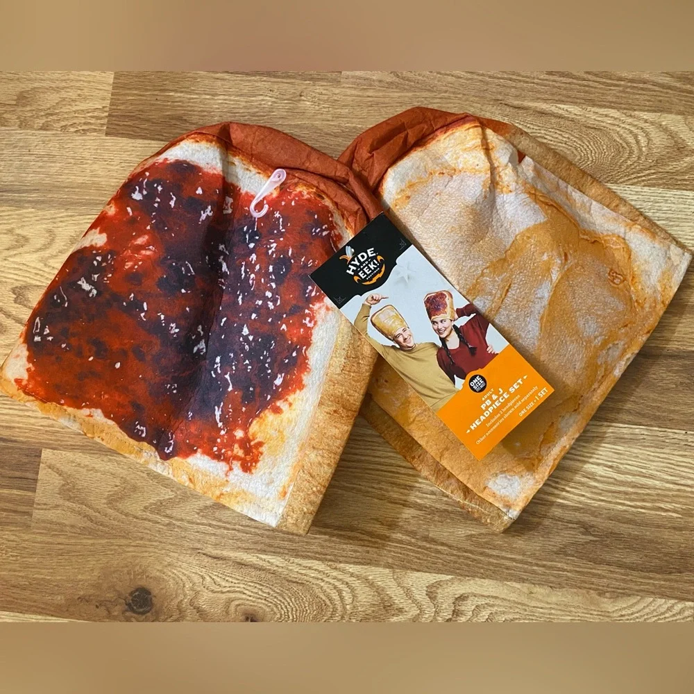 Hyde & EEK! Toast Headpiece Set with Jam Print
